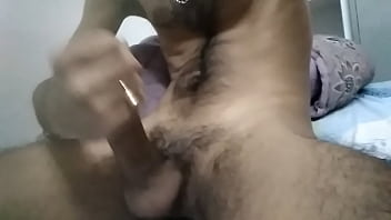 Batang Gagah Pria India Yang Menggoda