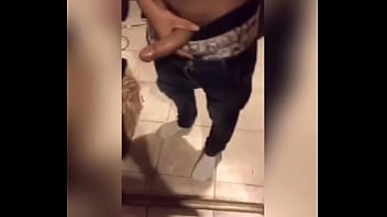Amiga Puta, Semua Cewek Itu Pelacur. Aku Enaknya Dulu Baru Dia Kirim Video Minta Kontol