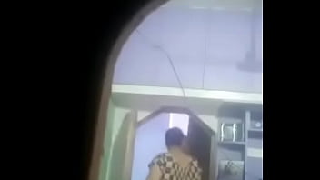 Tante India Dewasa Yang Menggoda