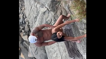 Berhubungan Intim Di Pantai Dilihat Banyak Orang Dan Jadi Viral Di Brasil