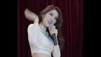 Gadis Korea Seksi Menggoda
