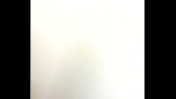 Cô Nàng Sinh Viên Vô Tư Tè Bậy