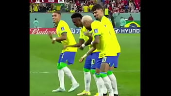 Neymar E O Esquadrão Brasileiro Arrombando A Coreia Ao Vivo! Celebração Quente E Molhada!