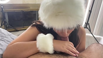 Ngemil Negerinya Nekomiiya, Bbw Latina Asia Terguncang Orgasme Di Balut Bulu Natal