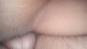 Istriku Yang Desi Dan Menggoda