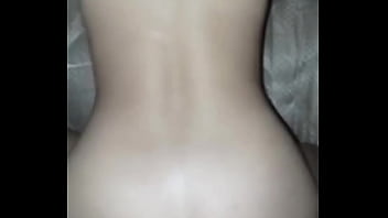 Pembantu Seksi Digoyang Majikan Di Kamar Ranjang