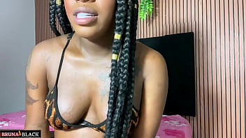 Gadis Grávida Tarada Comanda Sua Punheta Até Gozar Enquanto Esfrega A Buceta Inchada E Carnuda