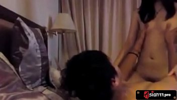 Memek Tiongkok Yang Super Ketat Ditusuk Habis-habisan Dalam Adegan Nyata