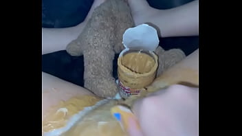 Selipkan Selai Kacang Creamy Amerika Ke Dalam Memek Merah Muda Perawan Gadis 18 Tahun Arab-saudi Yang Polos, Masturbasi Ekstrem Dengan Fetish Makanan Nakal Di Los Angeles, Amerika Serikat Tahun 2025