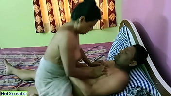 Gadis Kantoran India Seksi Ngesex Dengan Bos Demi Naik Jabatan! Adegan Panas Hindi