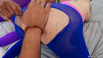 Klien-klienku Ingin Meniduri Mantan Istri Karen, Hayley Davies / Brazzers / Masukkan Kode Xvpromo Di Situs Resmi Untuk Diskon