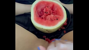 Melon Manis Memperbanyak Orgasme Perempuan-rekaman Panjang Arab Buatan Rumah 2025-amatir Saudi Terbaik-masturbasi Nakal Putri Salju Arab-fetish Makanan Ekstrem-buah Di Memek Remaja Ketat-perempuan-los Angeles-usa