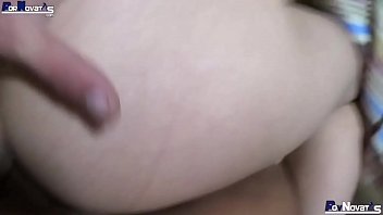 Gadis Arab Muda Dengan Payudara Besar Alami Yang Digoyang Kencang