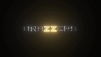 Merasakan Dubur Ganda Kira Noir Yang Menggoda Di Brazzers, Streaming Penuh Di Zzfull.com/priv