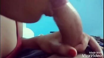 Istri Genit Ngesot Kontol Dengan Penuh Gairah