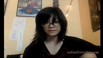 Si Rambut Hitam Asia Yang Seksi Beraksi Di Live Video, Aduh Gerakan Bertahannya Bikin Greget!