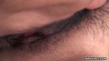Ibu Tiri Ketahuan Mengocok Memek Basahnya Oleh Anaknya Sendiri