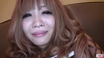 Gadis Jepang Sarina Tsubaki Yang Bergairah Dipenuhi Sampai Tumpah