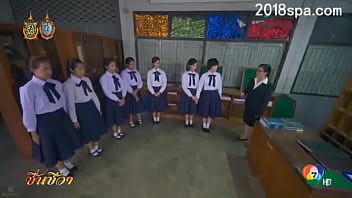 Pukulan Pantat Nakal Dari Gadis Asia Korea Dan Jepang