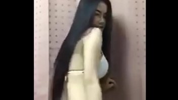 Tante Asia Goyang Hot Dan Menggoda Di Live Stream Facebook