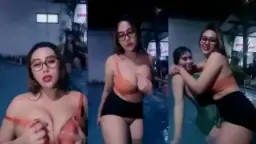 Miyabi Toge Basah Basahan Di Kolam Sama Sahabat Mesra