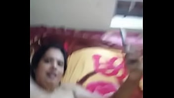 Gadis India Yang Menggoda Dan Penuh Gairah