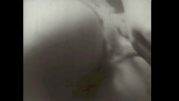 Malam Natal Yang Panas Bersama Ibu: Kisah Mesra Rahasia Seorang Lelaki Victoria Yang Tak Tahan Godaan