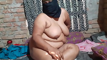 একা পেয়ে স্টেপ আঙ্কেলকে ইচ্ছেমতো চুদলাম