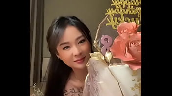 Kebocoran Payudara Tiktoker China Yang Menggoda