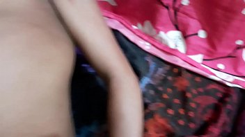 Adik Tiriku Dari India Yang Hot Menggoda, Kami Bercinta Dengan Ganas Dalam Bahasa Hindi