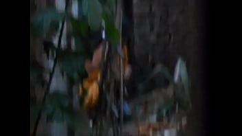 Desi Yang Basah Dan Berhamburan