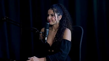 Sweet Karolzinha: Sem Tabus, Mas Com Medo De Vazamentos, Consulta A Mãe Pra Tudo E Nunca Pisou Num Swing