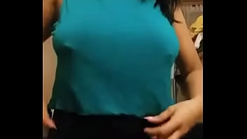 Gadis Desi Seksi Yang Menggoda