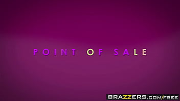 Payudara Besar Menggoda Di Tempat Kerja: Monique Alexander Dan Danny D Dalam Adegan Panas Di Kasir