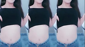 Điệu Nhảy Mông Rung Khiêu Khích Của Em Gái Trung Hoa đang Thèm Khát