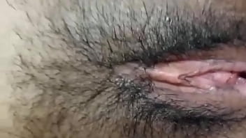 Puki Desiku Yang Montok Dan Membengkak