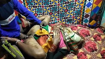 मैंने सासु माँ को अपने कमरे में बुलाकर उनकी चुदाई की