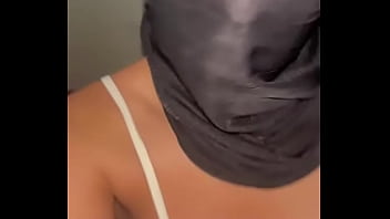 Payudara Montok Hijabers Goyang Liar | Gadis Muslim Arab Nakal Pamer Tetek Sempurna