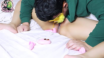 Teman Sekamar Thailand Masuk Saat Aku Lagi Telanjang Bulat — Aduh, Dia Langsung Gatel!