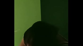 Tante Desi Menggoda Dengan Mulutnya Bagian 1