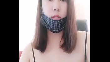 Gadis-gadis Panas Siap Menggoda Di Gogo Live