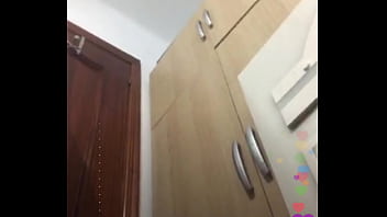 Masturbasi Di Depan Kamera