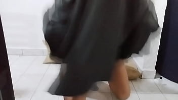 Ibu Tiri Arab Muslim Tua Menggila Naiki Dildo Anal Dan Muncrat Pakai Cadar Hitam Di Webcam