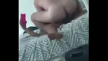 Guru Filipina Merekam Dirinya Di Iphone Saat Ditiduri Rekan Kerja