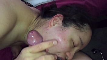 Milf Asia – Mengelus-elus Kontol Hingga Tegang