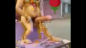 Bahasa Hindi: Bahasa Cinta Yang Menggoda Dan Penuh Gairah