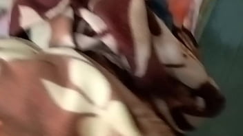 Sakshi Bhabi Yang Tersesat Dilihat Menikmati Timun Di Vagina Yang Menggairahkan