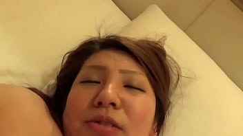 Gadis Asia 5021: Rayuan Erotis Yang Menggoda