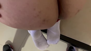 Hei Ayah Tiri! Jangan Gosok Kontolmu Padaku, Aku Jadi Panas Dan Ingin Kau Masukkan Batangmu Ke Dalam Vaginaku.