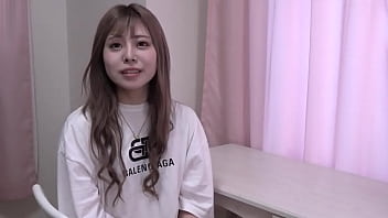 Gadis-gadis Asia Yang Menggoda Dan Tak Terlupakan